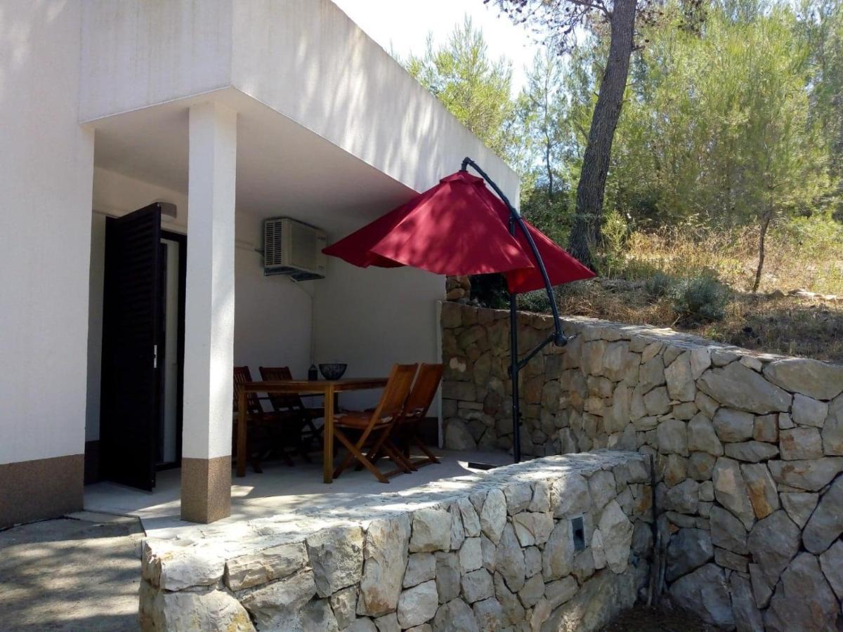 Apartman Leo Necujam Exterior photo